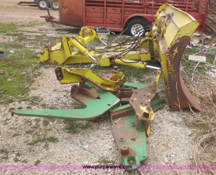 image for item F8081 Degelman 7200 14' dozer blade