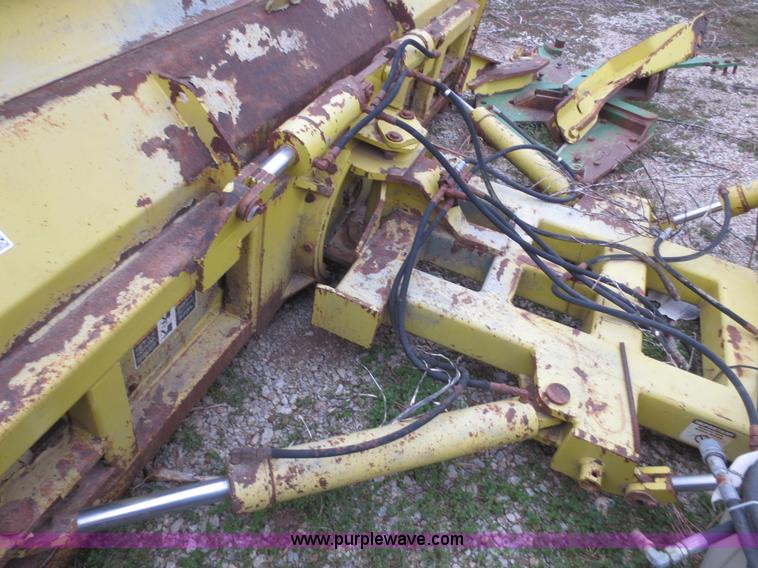 image for item F8081 Degelman 7200 14' dozer blade