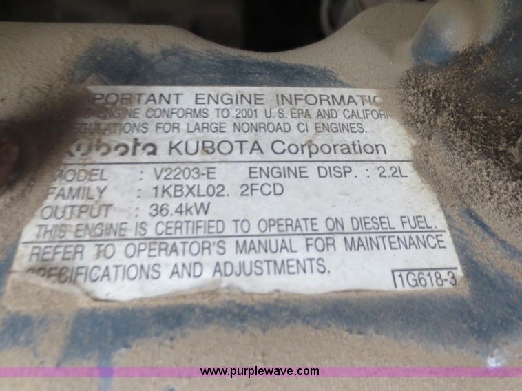 image for item F8107 2002 Bobcat 753 skid steer