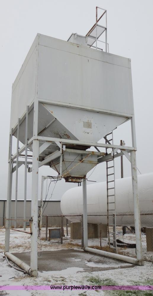 image for item F8108 30 ton overhead bin