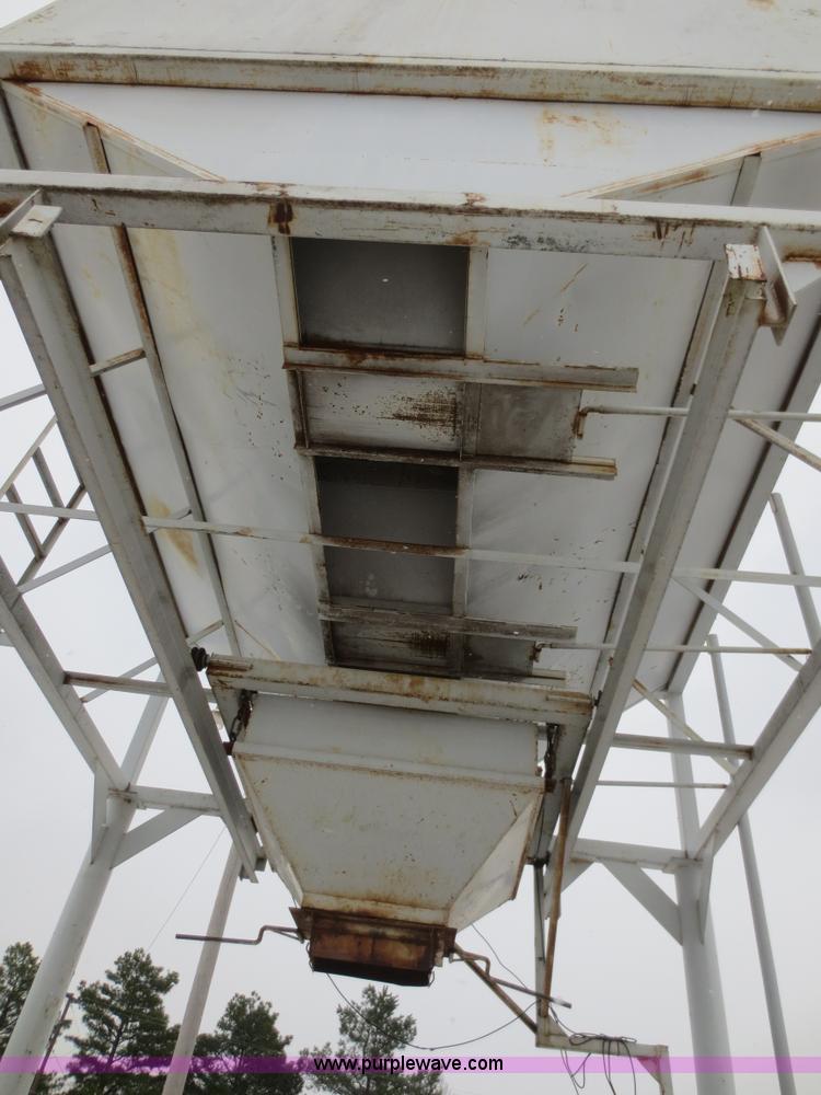 image for item F8108 30 ton overhead bin