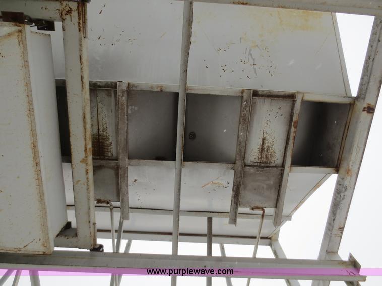 image for item F8108 30 ton overhead bin