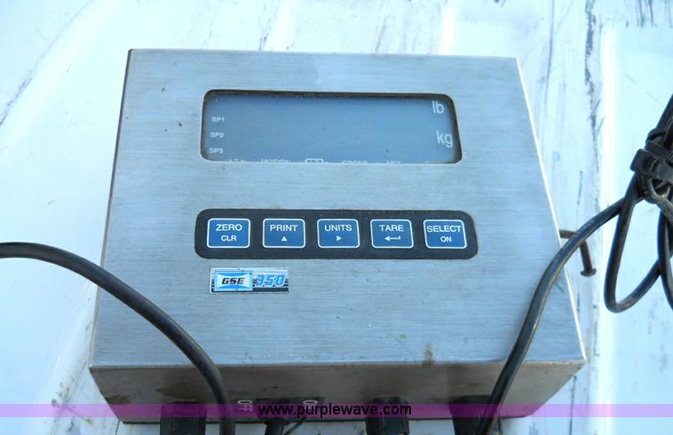 image for item F8108 30 ton overhead bin