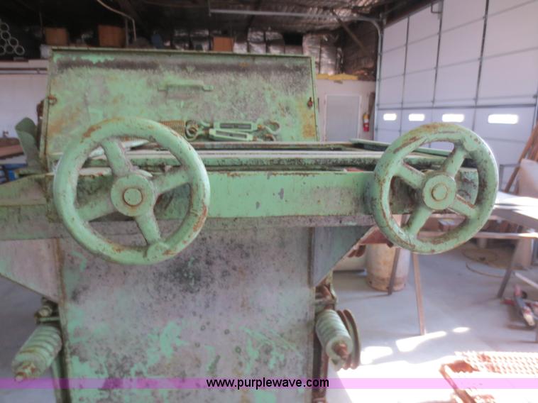 image for item F8116 (2) Roskamp's grain roller mills