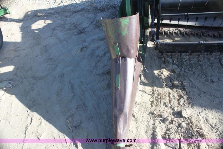 image for item G4453 John Deere 215 14' platform