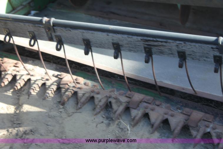 image for item G4453 John Deere 215 14' platform