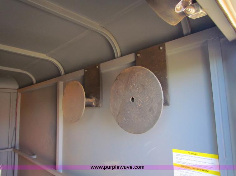 image for item G4459 2003 Iron Ox Cargo CU48535-SH enclosed trailer