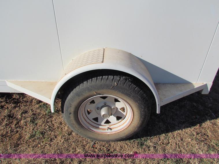 image for item G4459 2003 Iron Ox Cargo CU48535-SH enclosed trailer