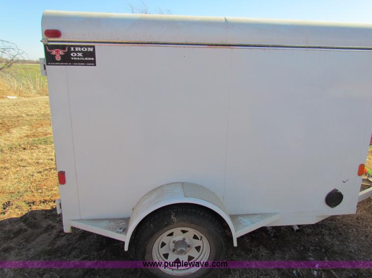 image for item G4459 2003 Iron Ox Cargo CU48535-SH enclosed trailer