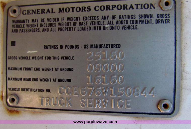image for item G4461 1976 Chevrolet C65 grain truck
