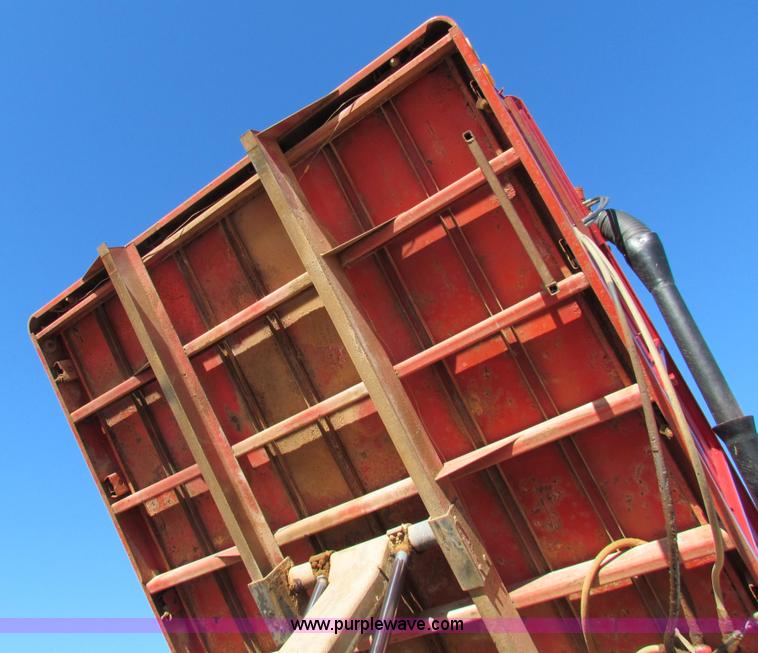 image for item G4461 1976 Chevrolet C65 grain truck