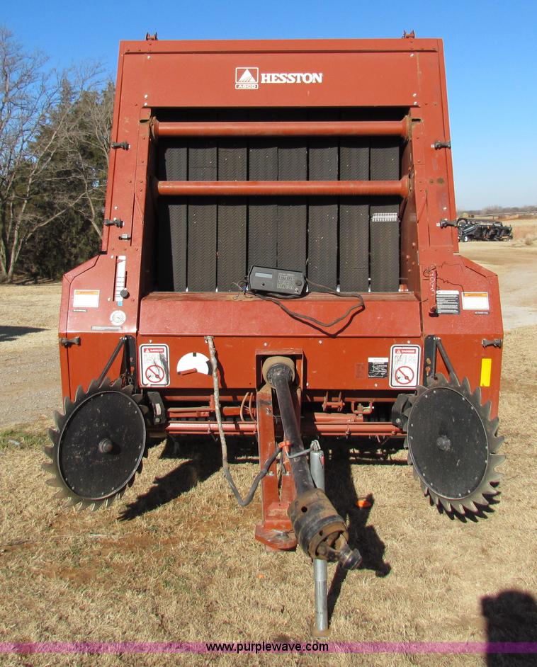 image for item G4463 Hesston 565A round baler