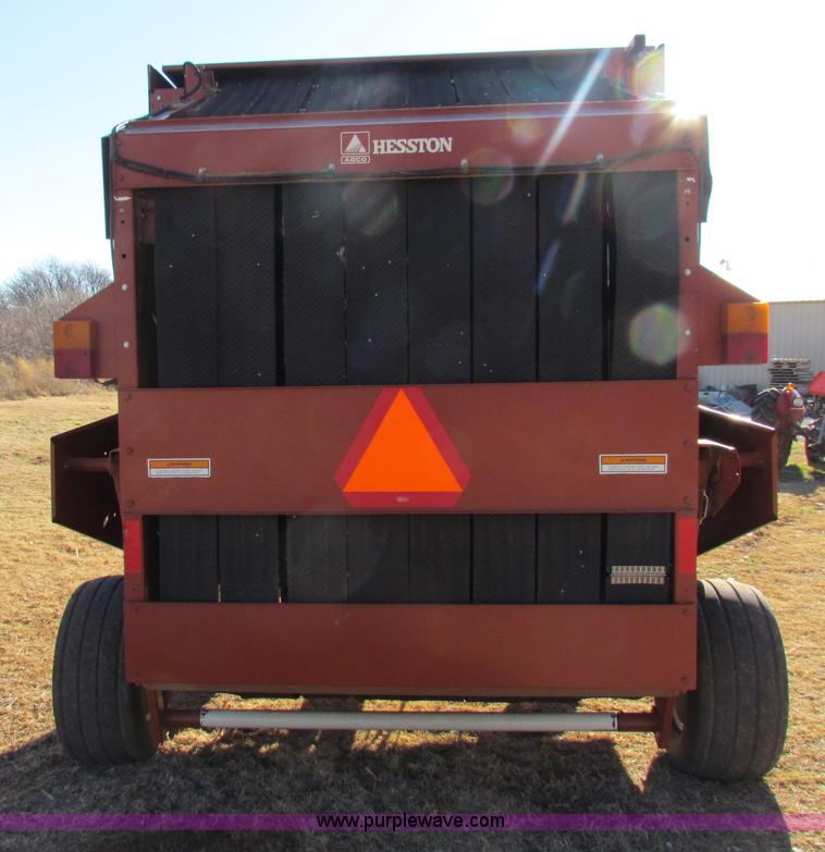 image for item G4463 Hesston 565A round baler