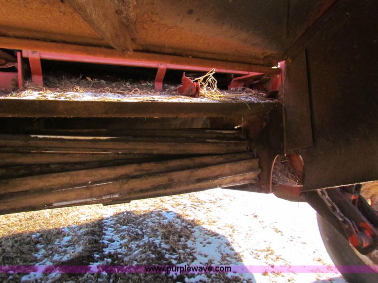 image for item G4469 Hesston 1340 rotary disc bine swather