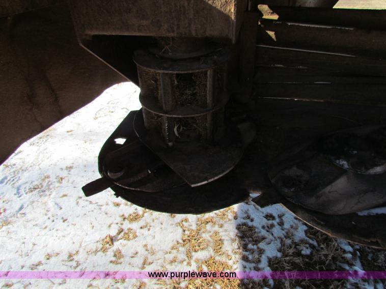 image for item G4469 Hesston 1340 rotary disc bine swather