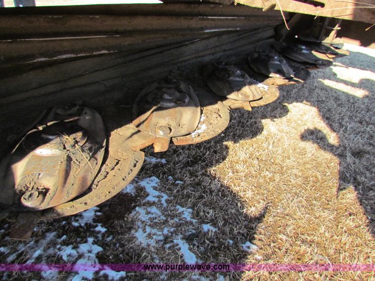 image for item G4469 Hesston 1340 rotary disc bine swather