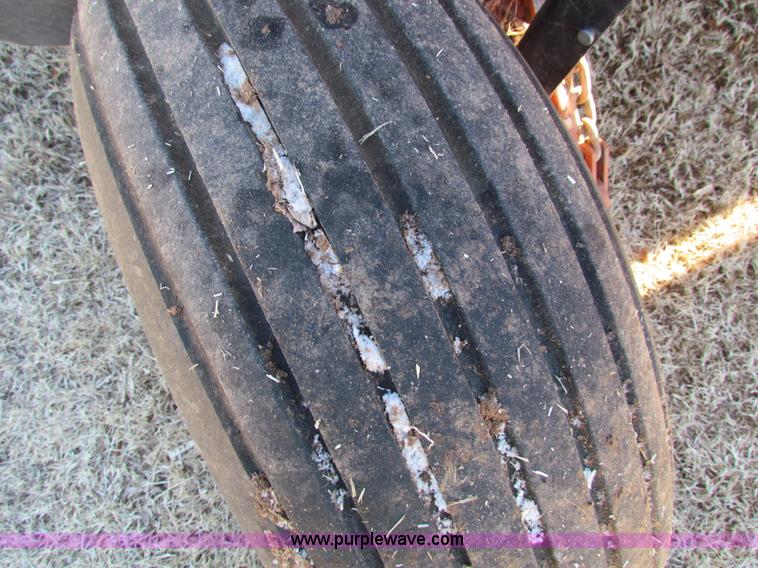 image for item G4469 Hesston 1340 rotary disc bine swather