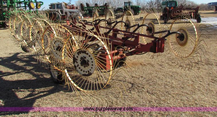 image for item G4470 H&S Deluxe bi-fold rake