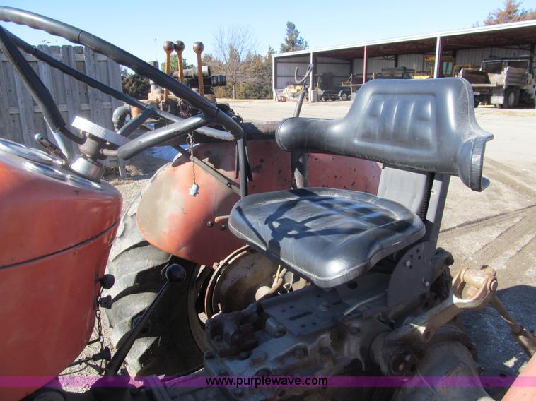 image for item G9647 1965 Massey-Ferguson 65 tractor