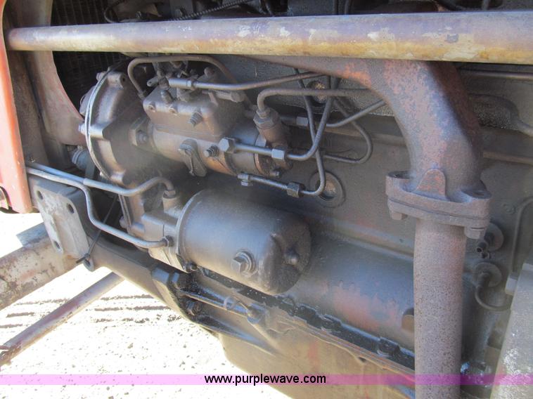 image for item G9647 1965 Massey-Ferguson 65 tractor