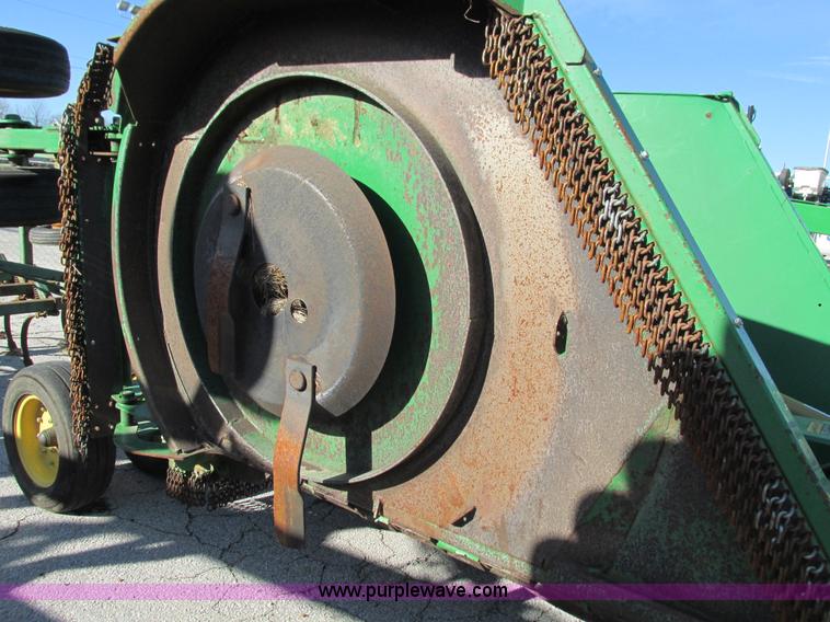 image for item H3827 2009 John Deere CX15 batwing mower