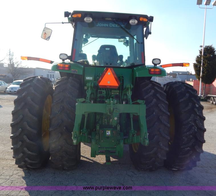 image for item H3832 2009 John Deere 7630 MFWD tractor