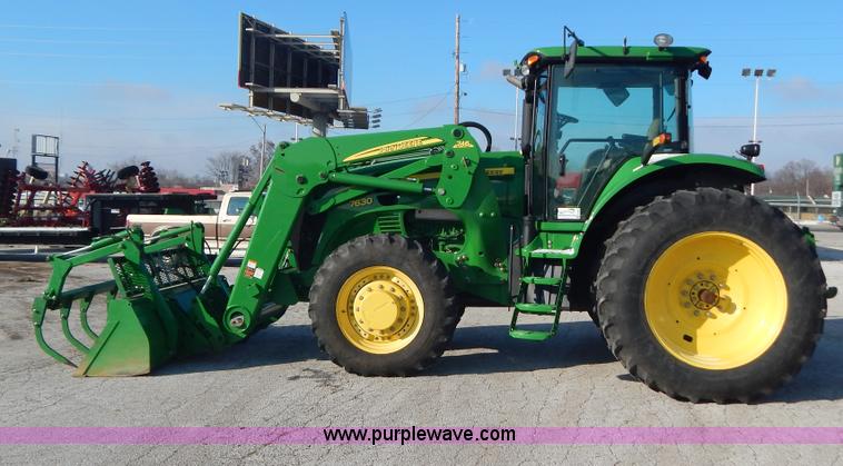 image for item H3832 2009 John Deere 7630 MFWD tractor