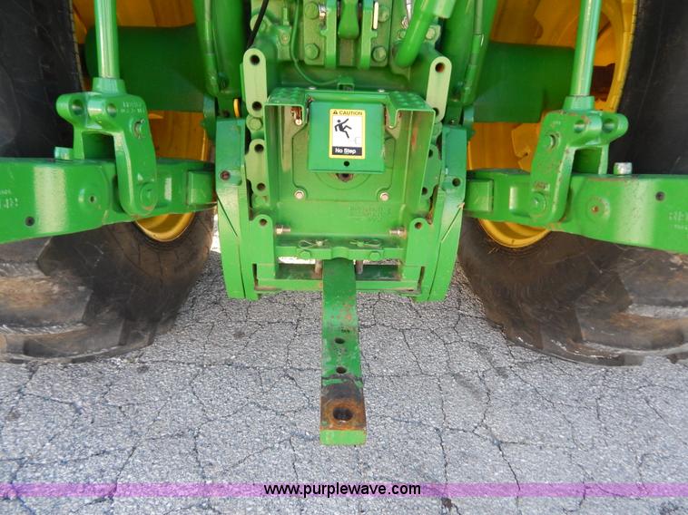 image for item H3832 2009 John Deere 7630 MFWD tractor