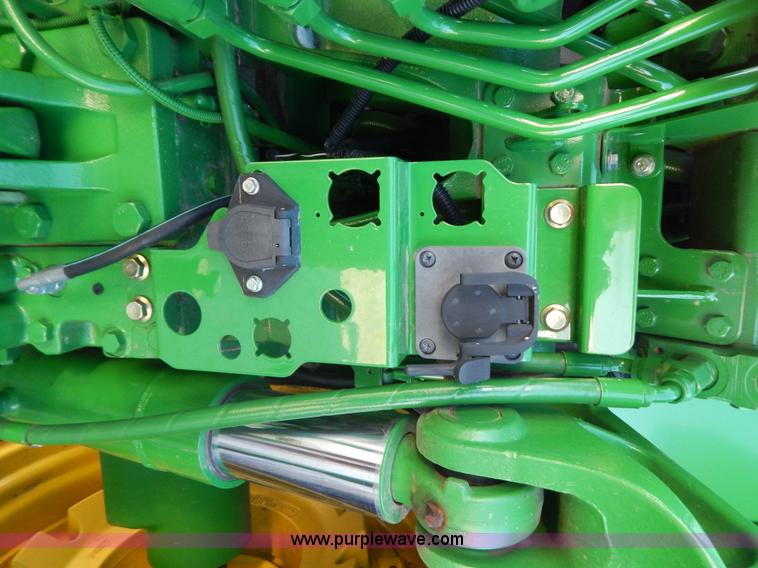image for item H3832 2009 John Deere 7630 MFWD tractor
