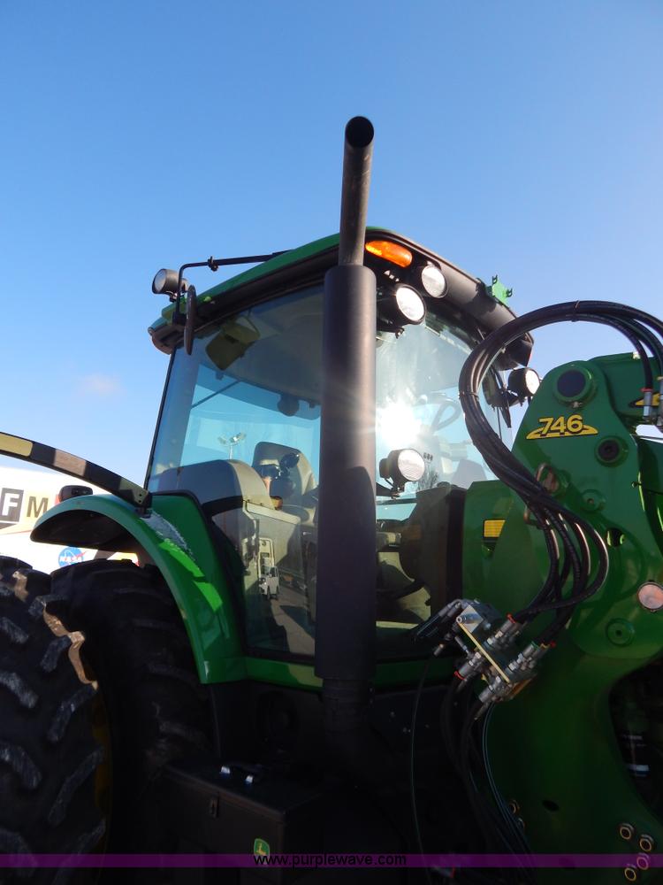 image for item H3832 2009 John Deere 7630 MFWD tractor