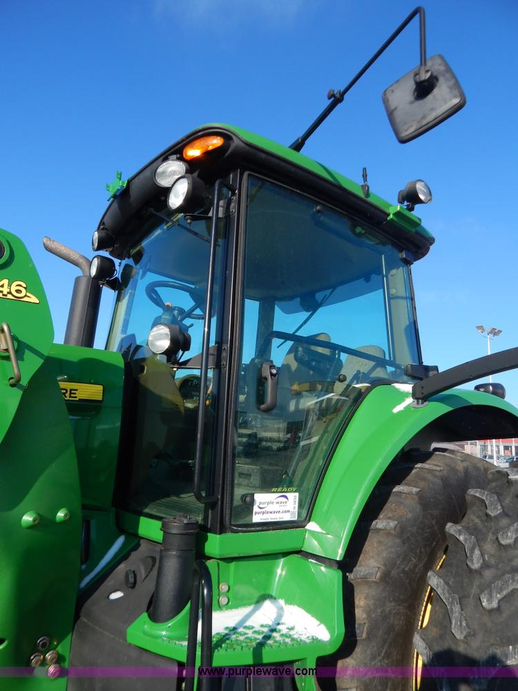 image for item H3832 2009 John Deere 7630 MFWD tractor