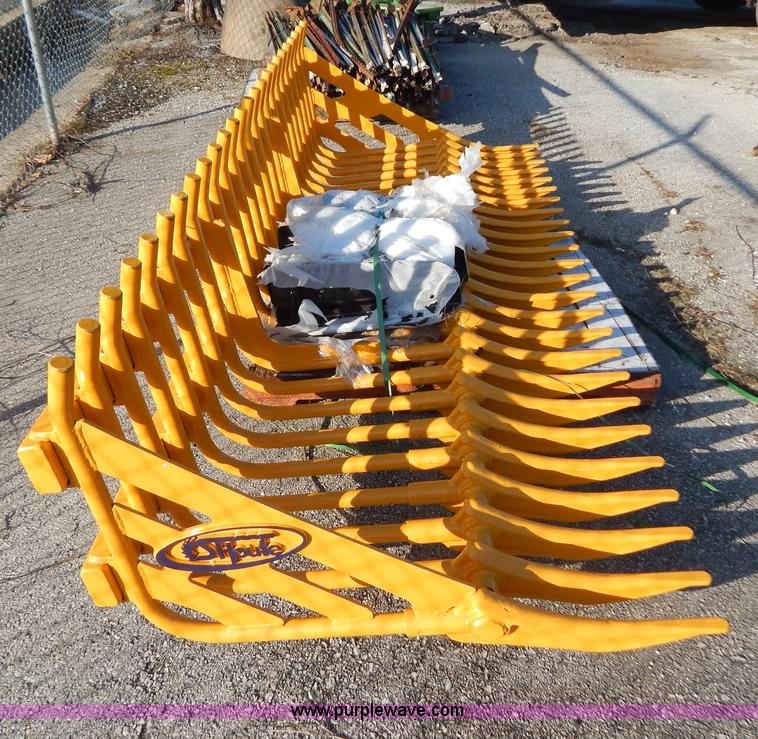 image for item H3833 2012 S Houle rock bucket