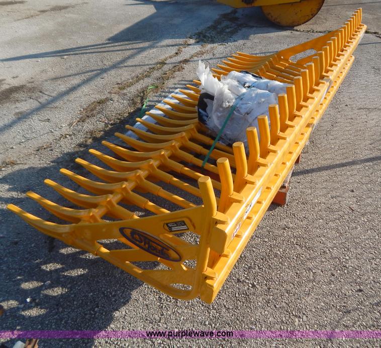 image for item H3833 2012 S Houle rock bucket