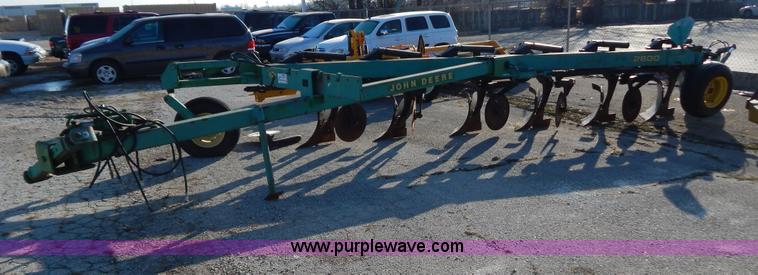 image for item H3835 John Deere 2800 six bottom plow