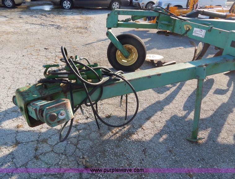 image for item H3835 John Deere 2800 six bottom plow