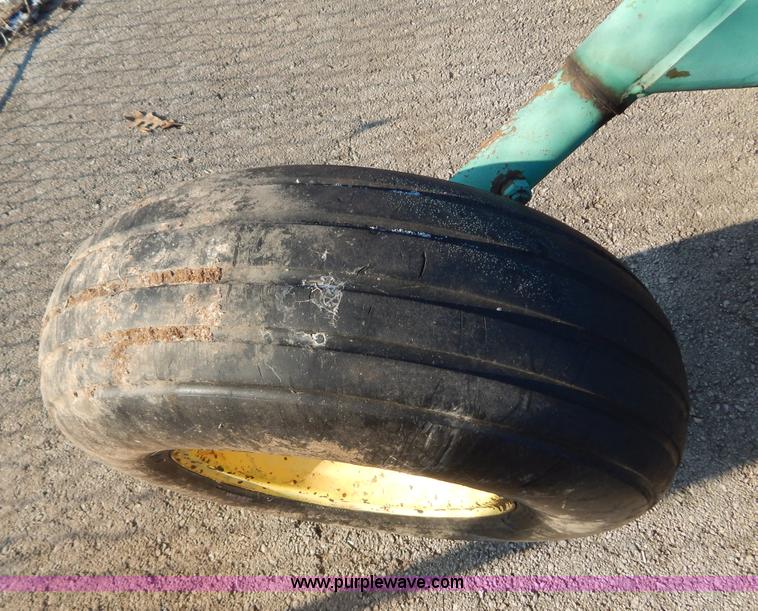 image for item H3835 John Deere 2800 six bottom plow