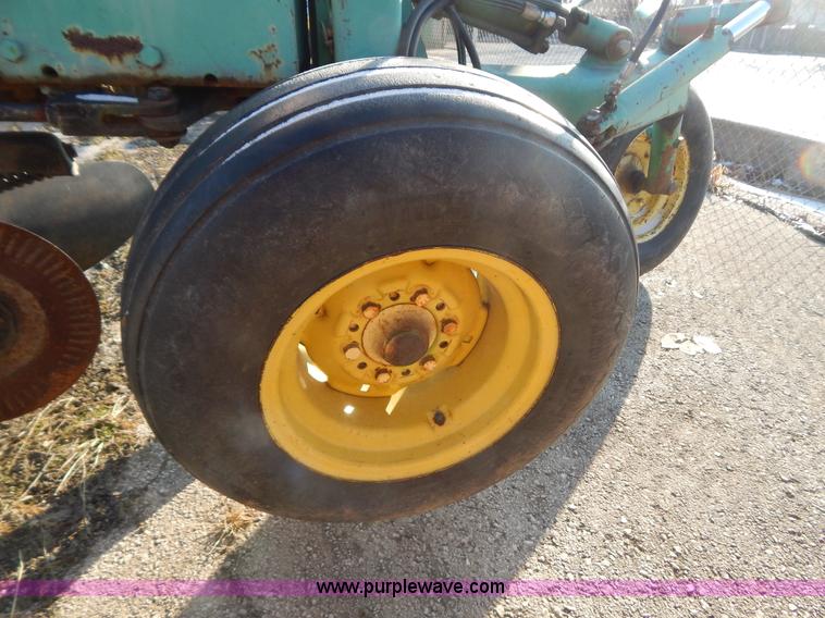 image for item H3835 John Deere 2800 six bottom plow
