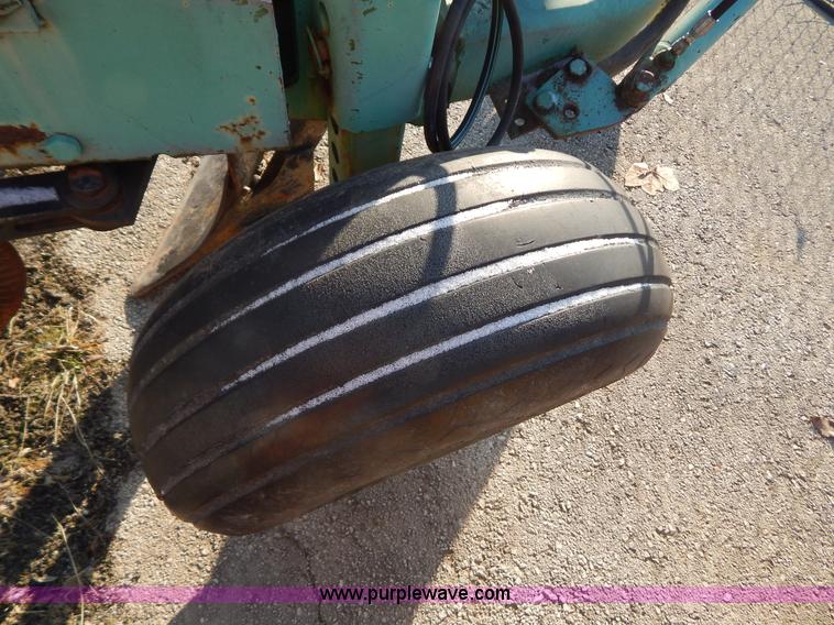 image for item H3835 John Deere 2800 six bottom plow