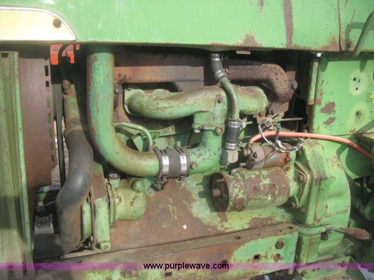 image for item I5736 1962 John Deere 3010 tractor