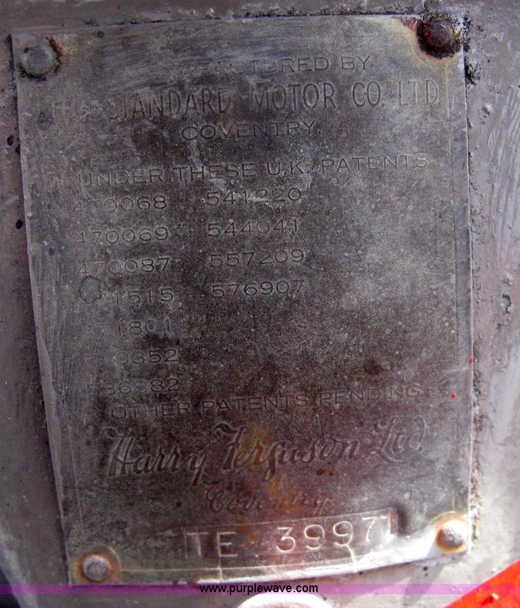 image for item I5738 1948 Ferguson TE20 tractor