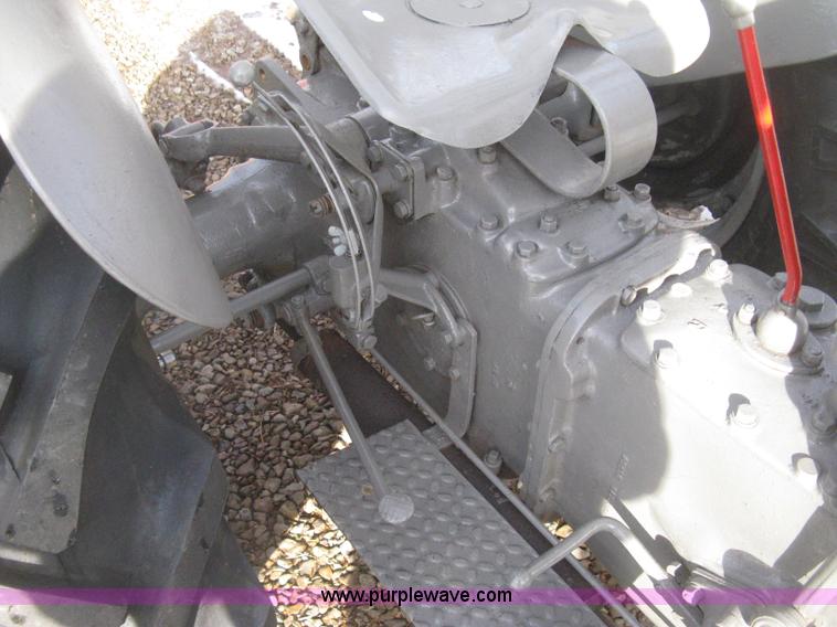 image for item I5738 1948 Ferguson TE20 tractor