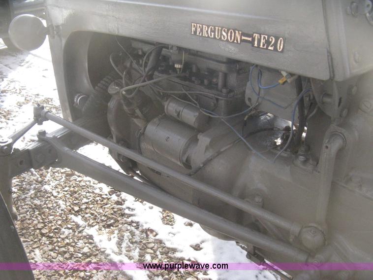 image for item I5738 1948 Ferguson TE20 tractor