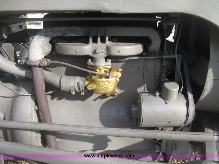 image for item I5738 1948 Ferguson TE20 tractor