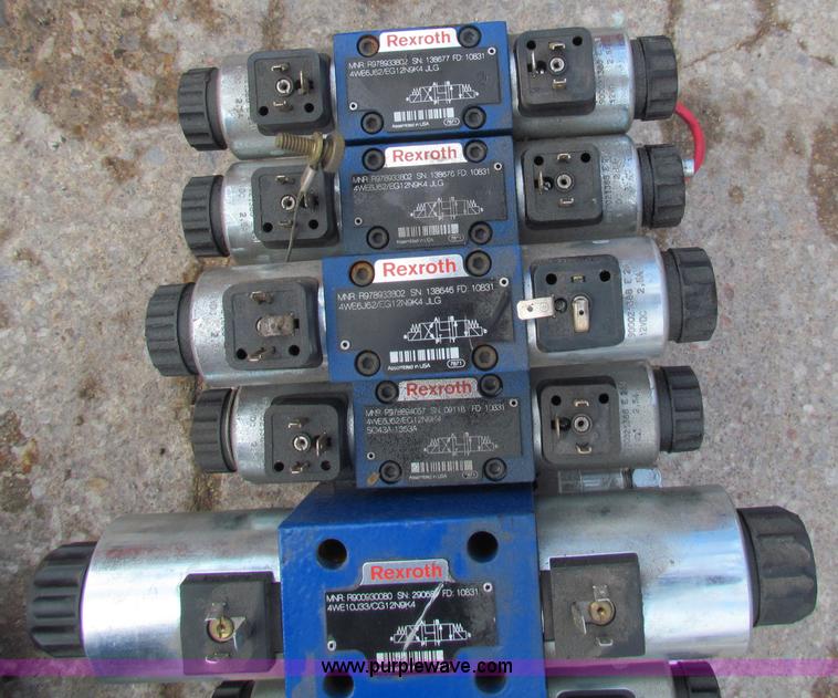 image for item AE9070 Electric over hydraulic control valve