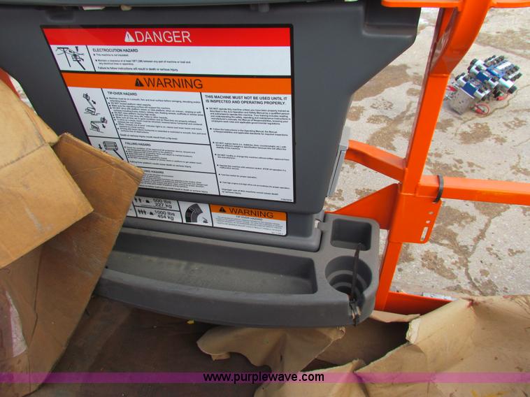 image for item AE9071 JLG basket