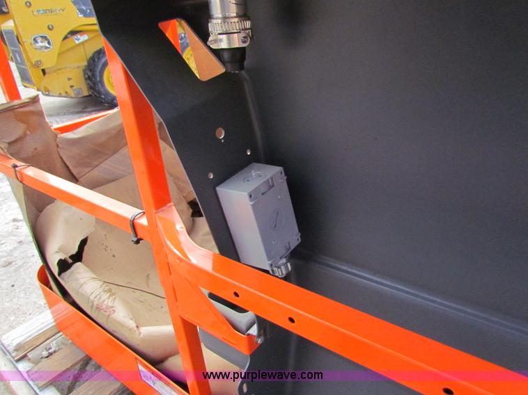 image for item AE9071 JLG basket