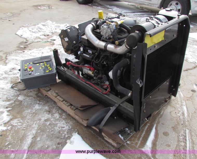 image for item AE9072 2011 GM Vortec 3.0L gas power skid