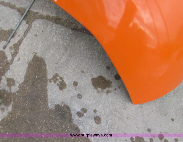 image for item AE9073 JLG 600A engine cover