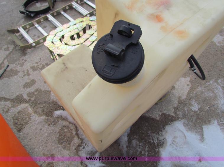 image for item AE9073 JLG 600A engine cover