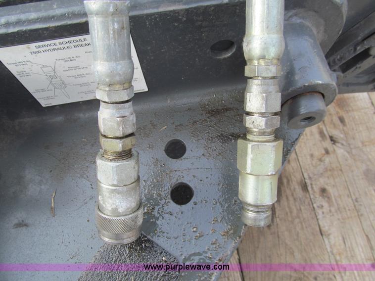 image for item AY9955 Bobcat 2500-6 hydraulic breaker